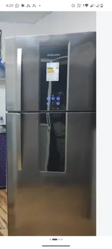 Geladeira Electrolux df80x Frost Free.