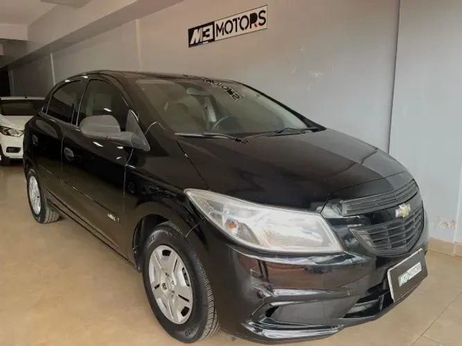 Chevrolet Onix JOY Hatch 1.0 8V Flex Mec. 4P 2017