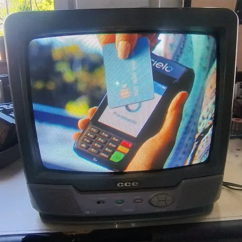 Vendo tv de tubo de 14 polegadas conpleta