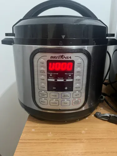 Panela de pressão elétrica britânia 5L