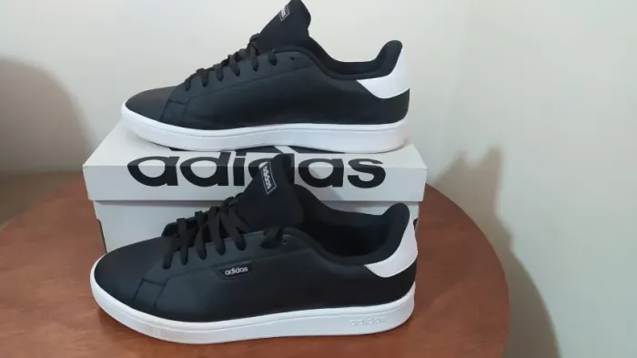 Tênis Adidas Urban Court - Nº 44 - R$ 100,00