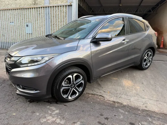 Honda HR-V Touring 1.8 Flexone 16V 5P Aut. 2018