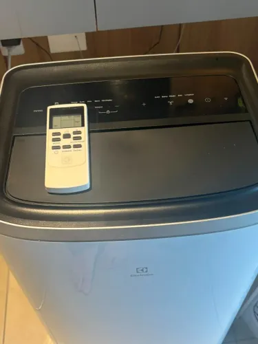 Ar-Condicionado Portátil Electrolux 12.000 BTUS Frio com Wi-fi