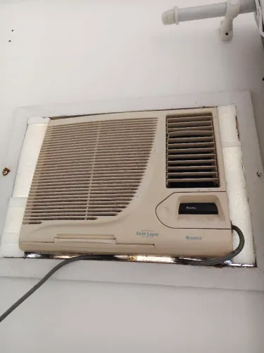Ar Condicionado de Parede Gree 10000 BTUs 220v