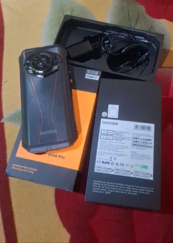 Vendo celular doogee 512 gigas de memória 5 meses de uso celular perfeito estado