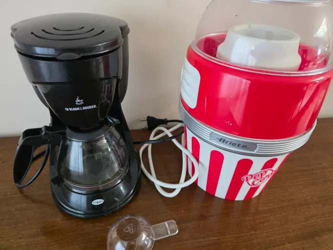 Cafeteira e pipoqueira