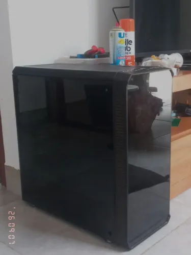Gabinete Full Tower Hummer Vidro Temperado