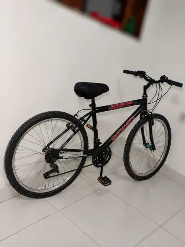 BICICLETA ARO 26 COM MARCHA, TEM CONVERSA NO PREÇO.