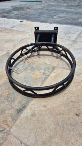 Aro de basquete em ferro