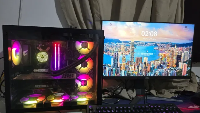 Computador + monitor