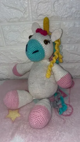 amigurumi unicórnio 