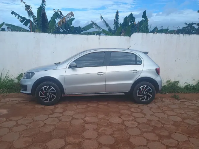 Volkswagen Gol Geração VI Track 1.0 8V MI Total Flex Mec. 4P 2015