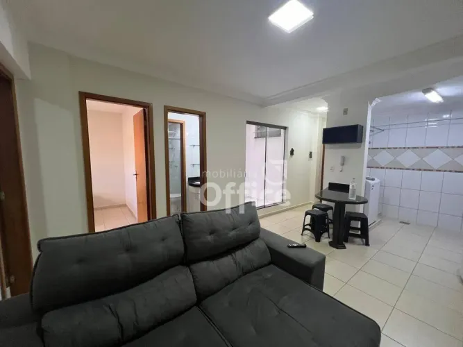 Apartamento com 2 dormitórios para alugar, 70 m² por R$ 2.475,00/mês - Vila Industrial - A