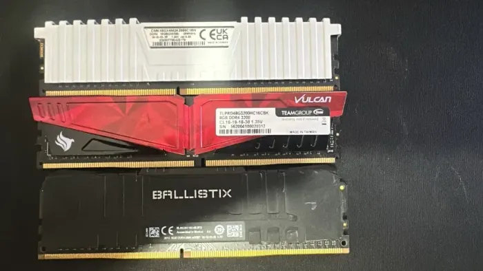 Memorias DDR4 de frequencias variadas