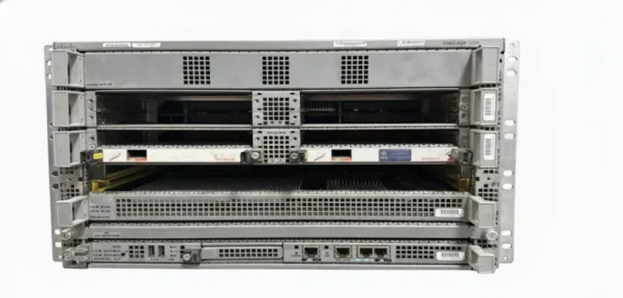 Roteador Cisco Asr 1006 (Usado) Adicionar aos favoritos