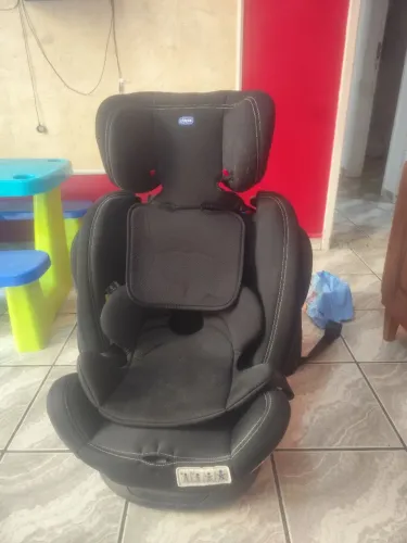 Cadeirinha pra criança