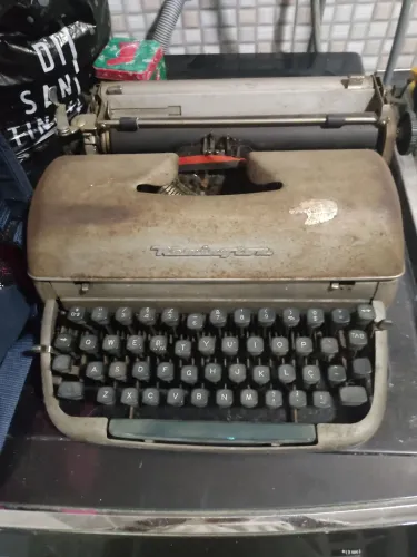 Máquina de datilografia