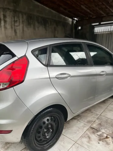 Ford Fiesta 1.5 16V Flex Mec. 5P 2014