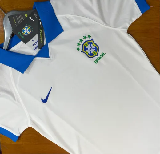 Camisa Brasil Branca feminina