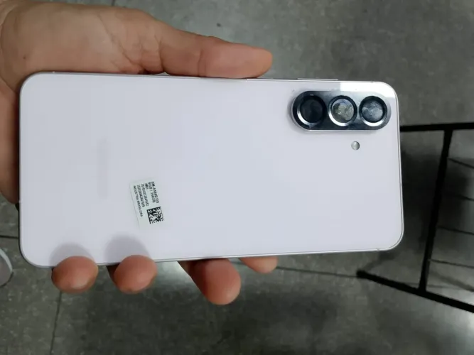 SAMSUNG A56