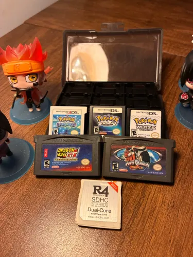 Pokemon White, Diamond, Alpha Sapphire + GBA + R4