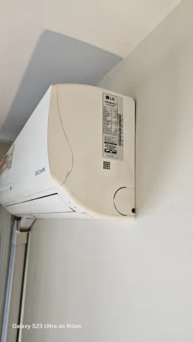 Ar-Condicionado Split Inverter 8000 BTUs LG AI Dual Inverter Voice