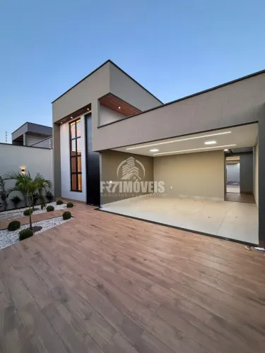 CASA DE ALTO PADRÃO NO RESIDENCIAL BARRAVENTO - GOIÂNIA GO