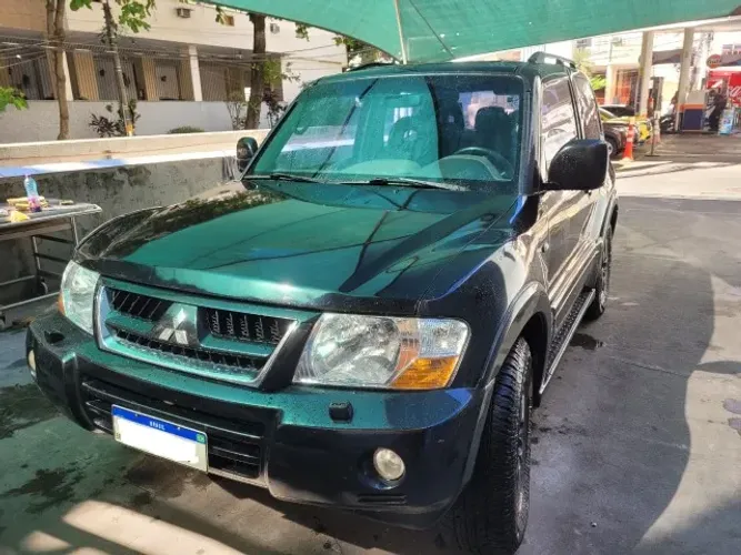Mitsubishi Pajero HPE Full 3.2 4X4 T.i.dies.3p Aut. 2006