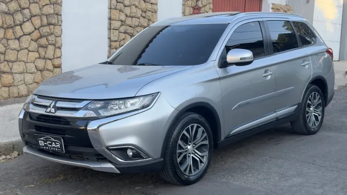 Mitsubishi Outlander Comfort 2.0 16V Aut. 2018