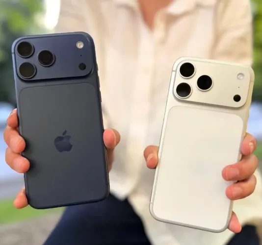 IPhone 17 Pro Max 256GB | Azul e Prata - Novo, Lacrado