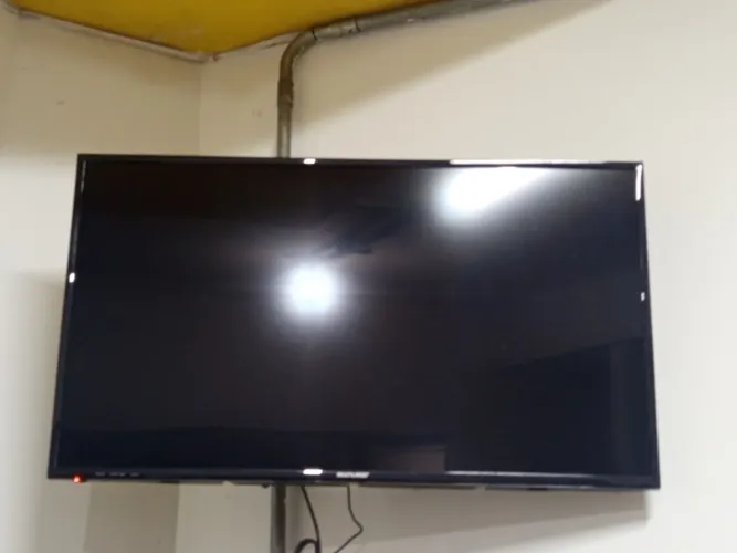 Televisão 32°
