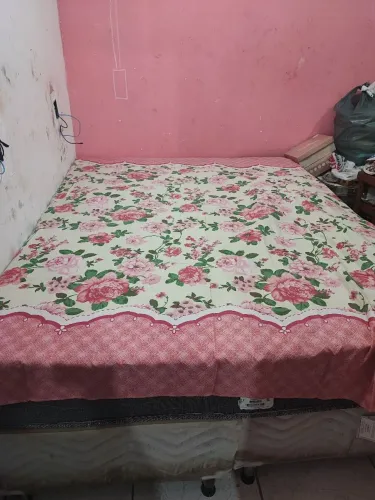 Vendo cama box Queen mais colchão de molas Ortobom