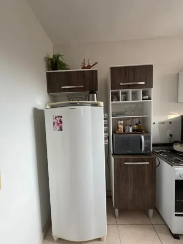 3 armários de cozinha