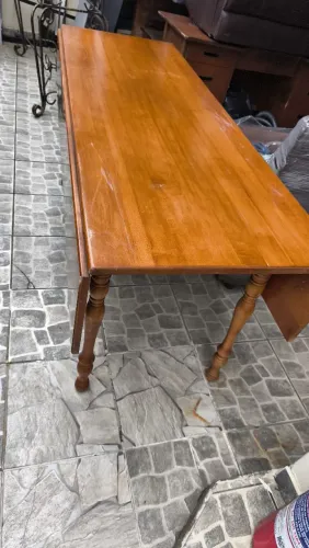 Mesa de abrir em madeira 