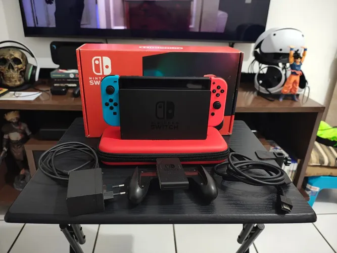 Vendo Nintendo Switch V2