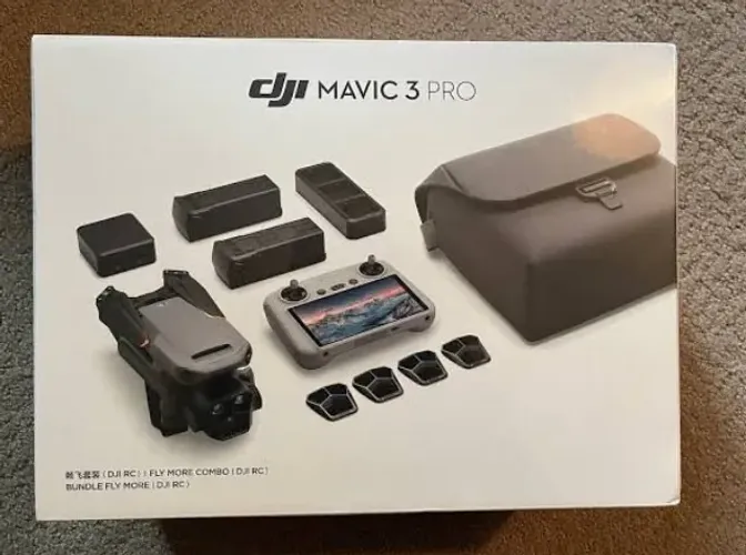 DRONE DJI MAVIC 3 PRO FLY MORE COMBO