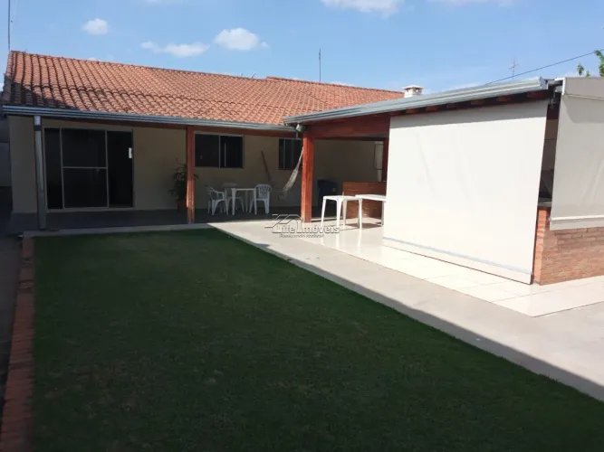 Casa Residencial e Comercial para locação e venda