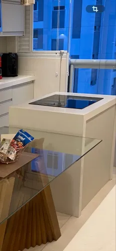 Ilha cozinha branco prime