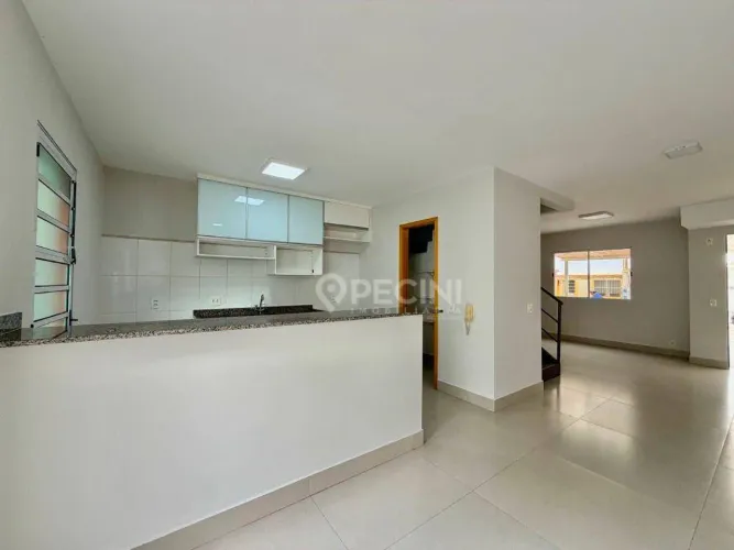 Casa com 3 quartos para alugar, no condomínio Paraty em Rio Claro.