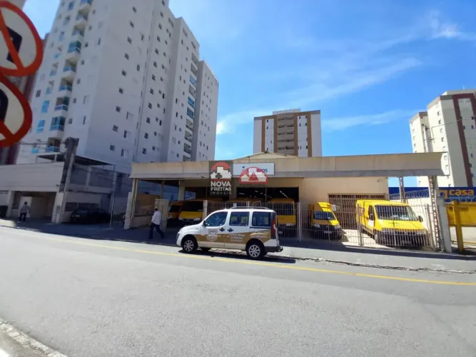 Comercial Prédio em Jacareí