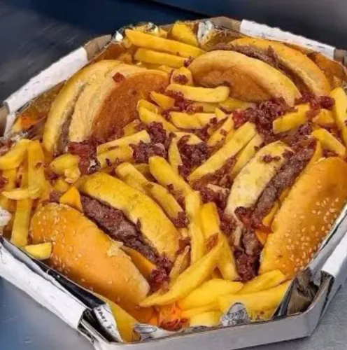 PIZZAOLO OU AJUDANTE PIZZARIA