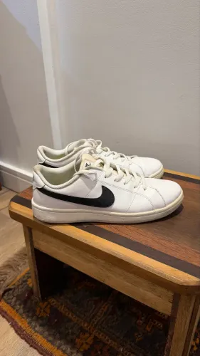 Tênis nike court royale 2