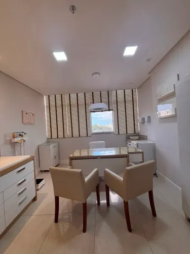 Sala comercial para alugar no bairro Centro de Vila Velha - Vila Velha/ES