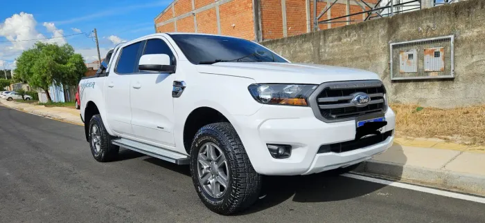 Ford Ranger XLS 2.2 4X2 CD Diesel Aut. 2020 CONSORCIADA