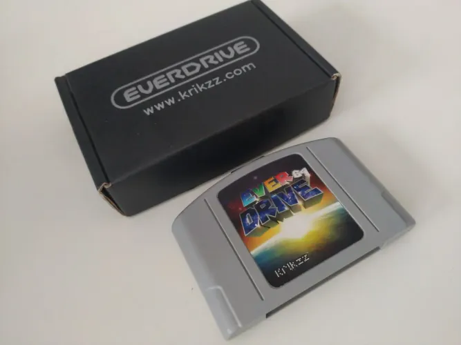 Everdrive 64 Krikzz Original N64 - Caixa + Cartão SD com Jogos Traduzidos