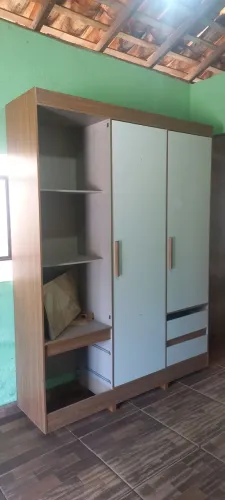 Guarda roupa ideal para reparos/ Quebra-galho