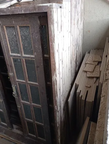 Vendo 3 janelas de madeira Itaúba, 1,40 x 1,20 em ótimo estado 