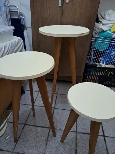 Kit três bancos