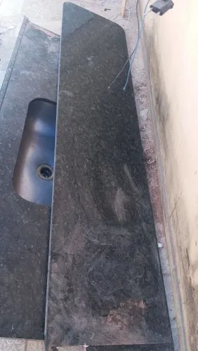 Pedra para balcão Granito Verde Ubatuba 