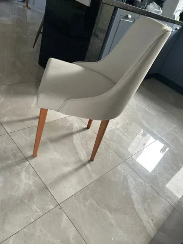 Seis poltronas alto padrão
